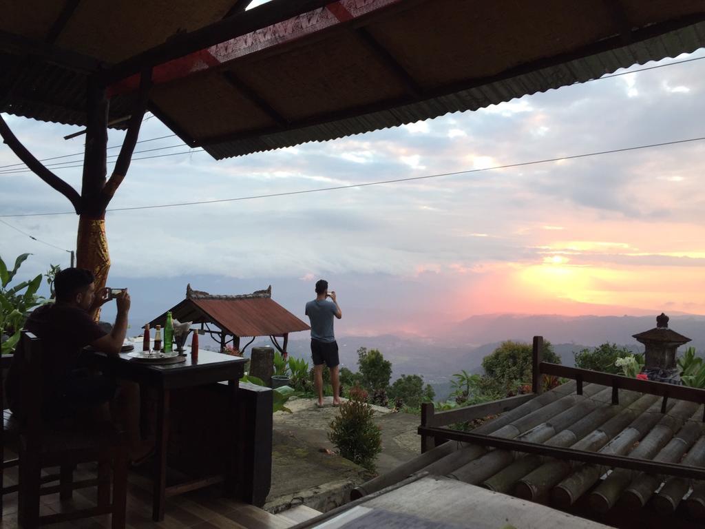 Puri Sunset Homestay Munduk Екстериор снимка